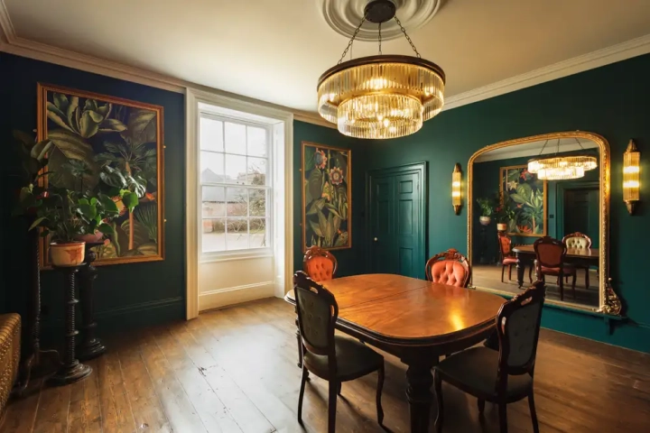 Stylish Dining Room