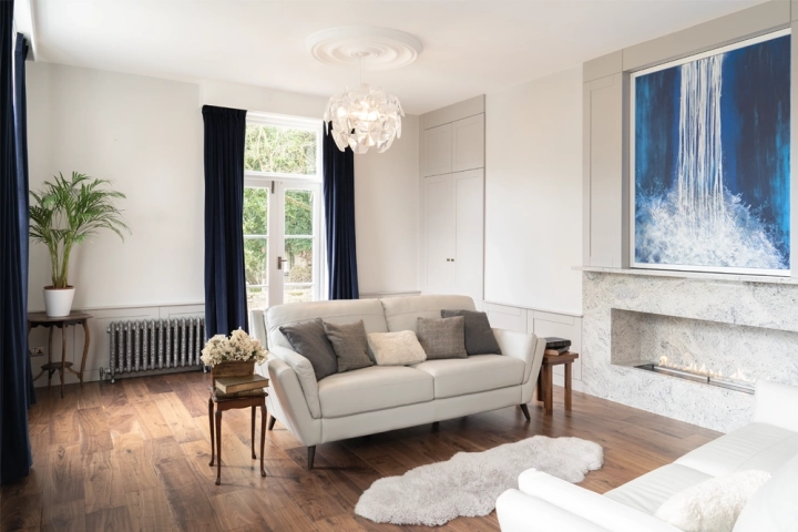 Georgian drawing room with oak floors