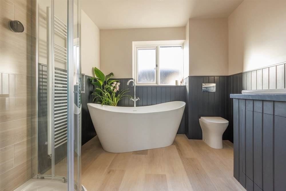 Contemporary Bathroom