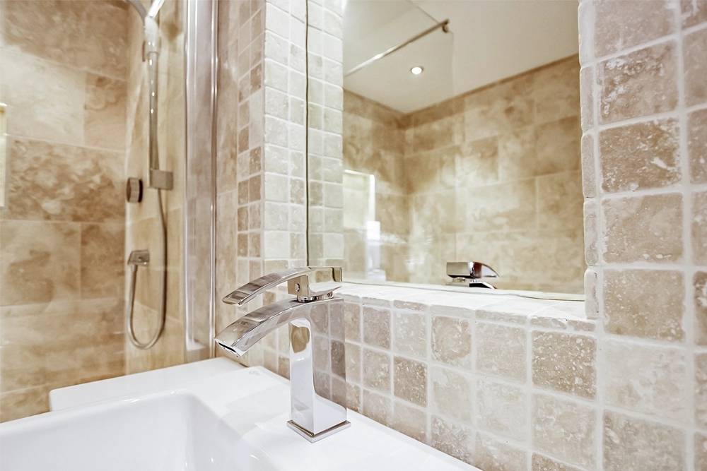 Classic Wetroom in Travertine