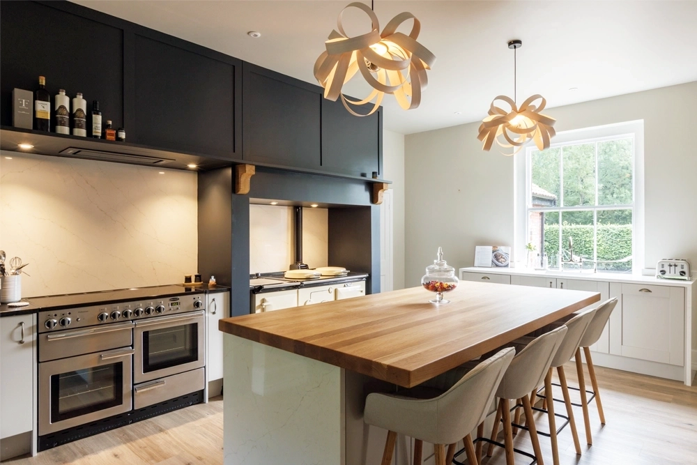 Manor house Kitchen Diner